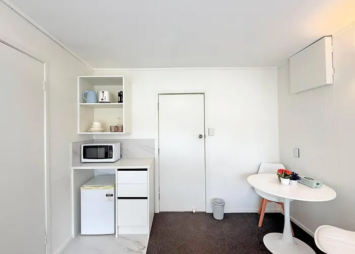 Hotel Unit 7 Fenton Sumner Rotorua